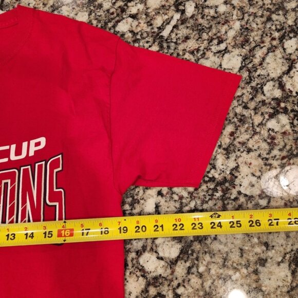 Washington Capitals 2018 Stanley Cup Champions T-Shirt - Picture 3 of 5